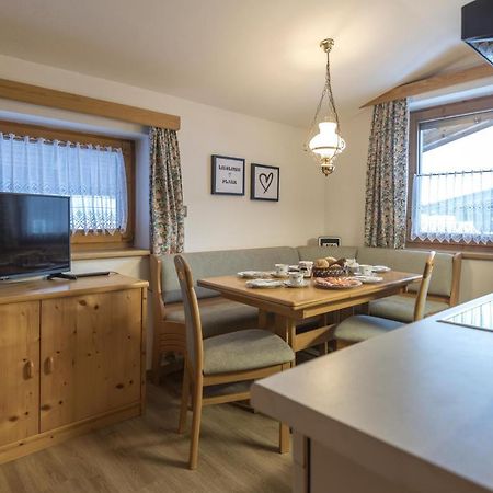 Haus Carmen Apartment Stumm Ngoại thất bức ảnh