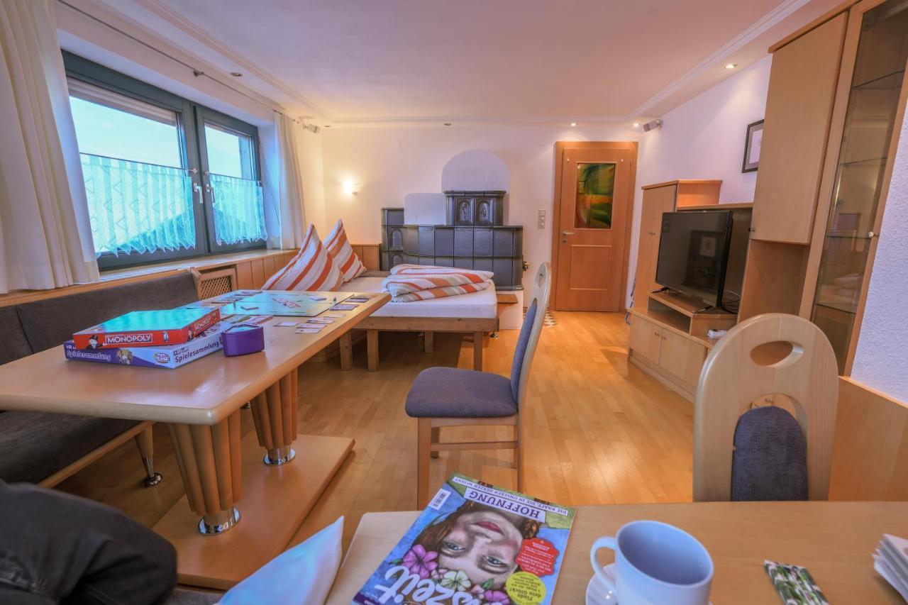 Haus Carmen Apartment Stumm Ngoại thất bức ảnh
