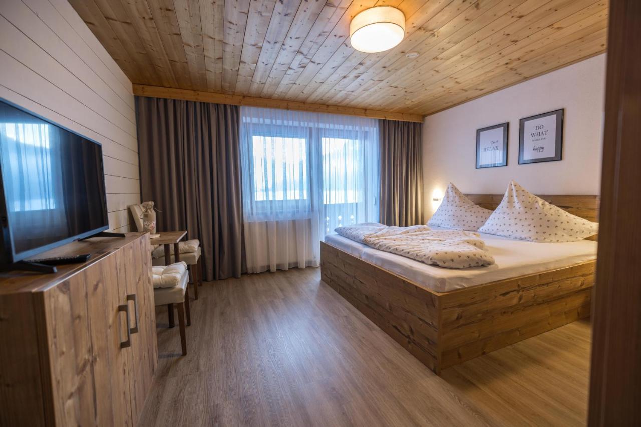 Haus Carmen Apartment Stumm Ngoại thất bức ảnh